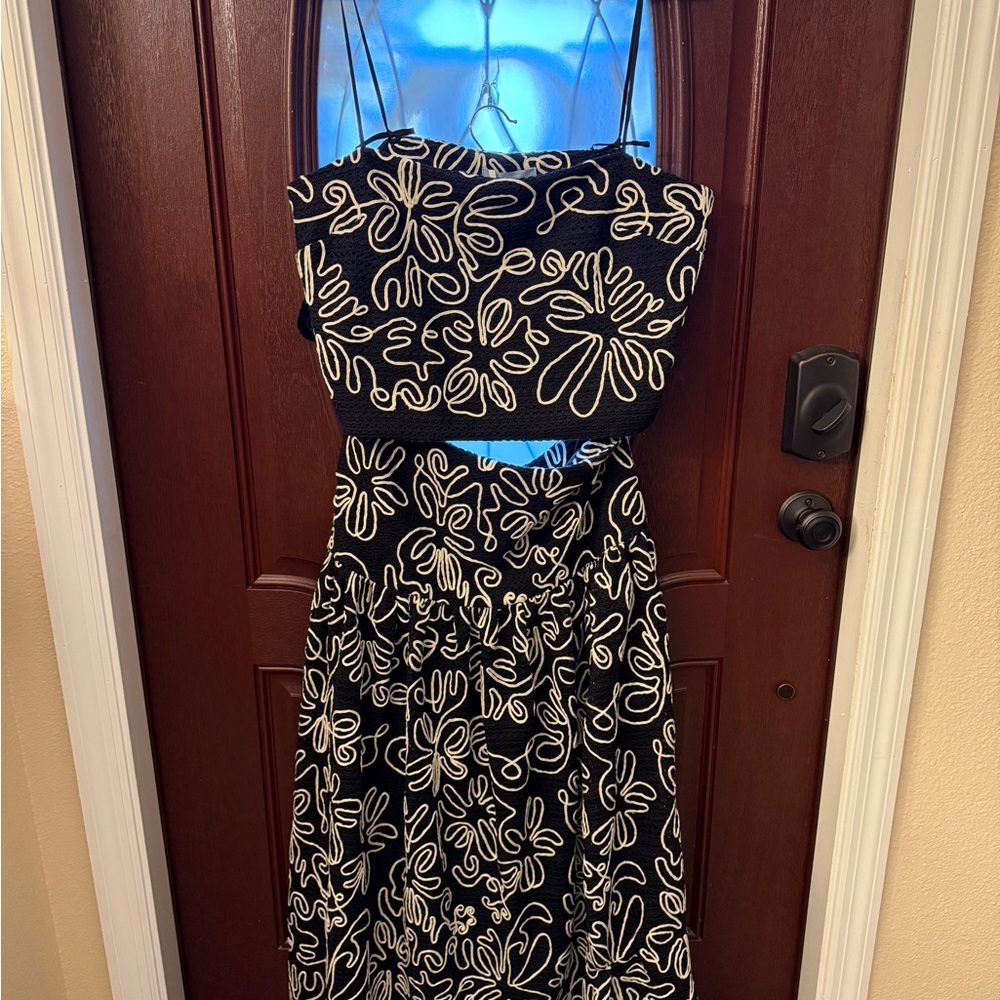 🛍️🛍️ BRAND NEW!!! ANTONIO MELANI “Style by Simmons” Aoife 2-pc Set 🛍️🛍️ - Picture 2 of 9